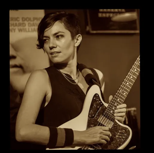 Ava Mendoza