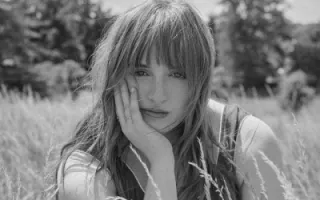 Nell Mescal