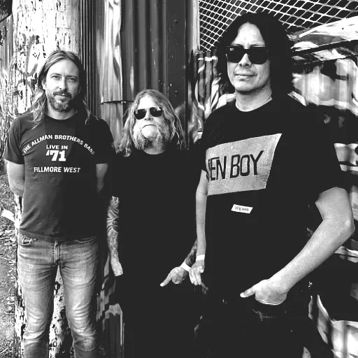 Earthless