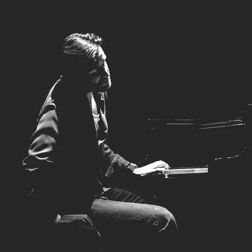 Joel Lyssarides