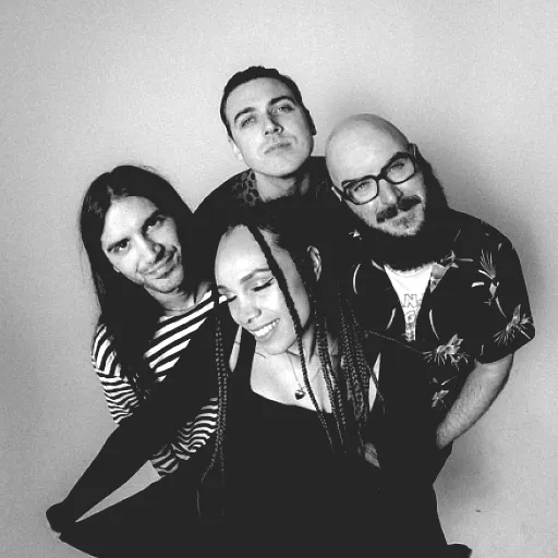 The Skints
