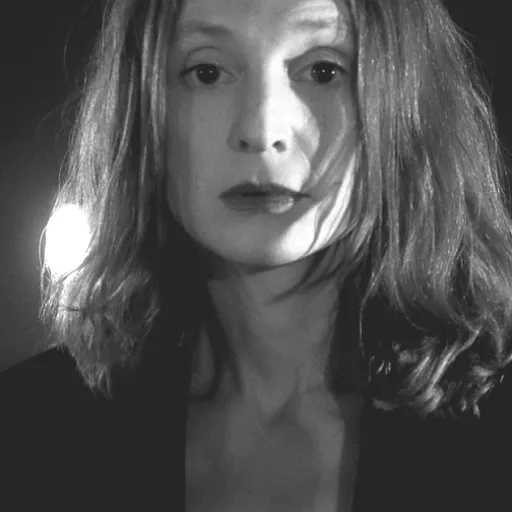 L Raphaële Lannadère