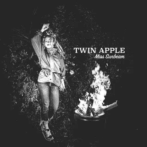Twin Apple