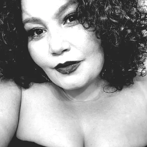 Marianne Solivan