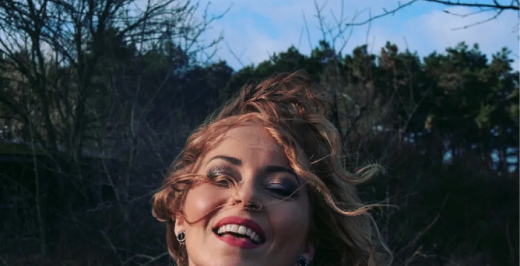 Anneke Van Giersbergen