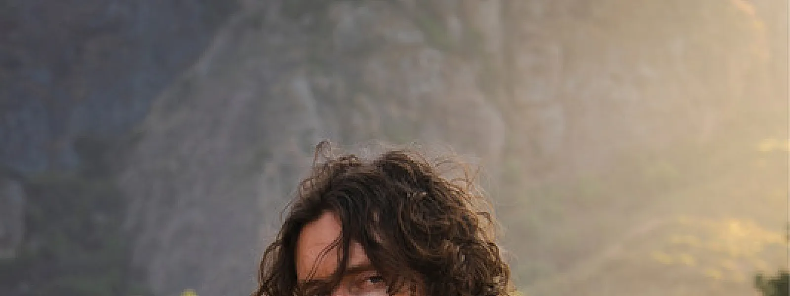 Dean Lewis