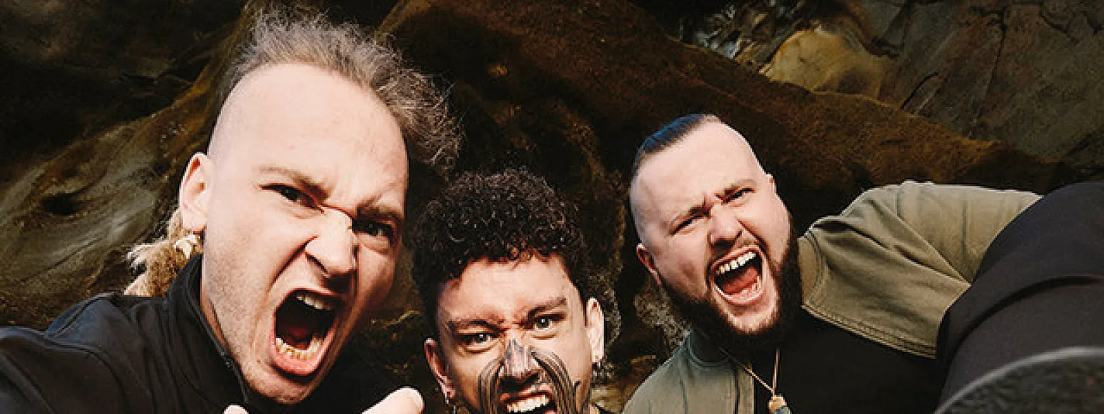 Alien Weaponry