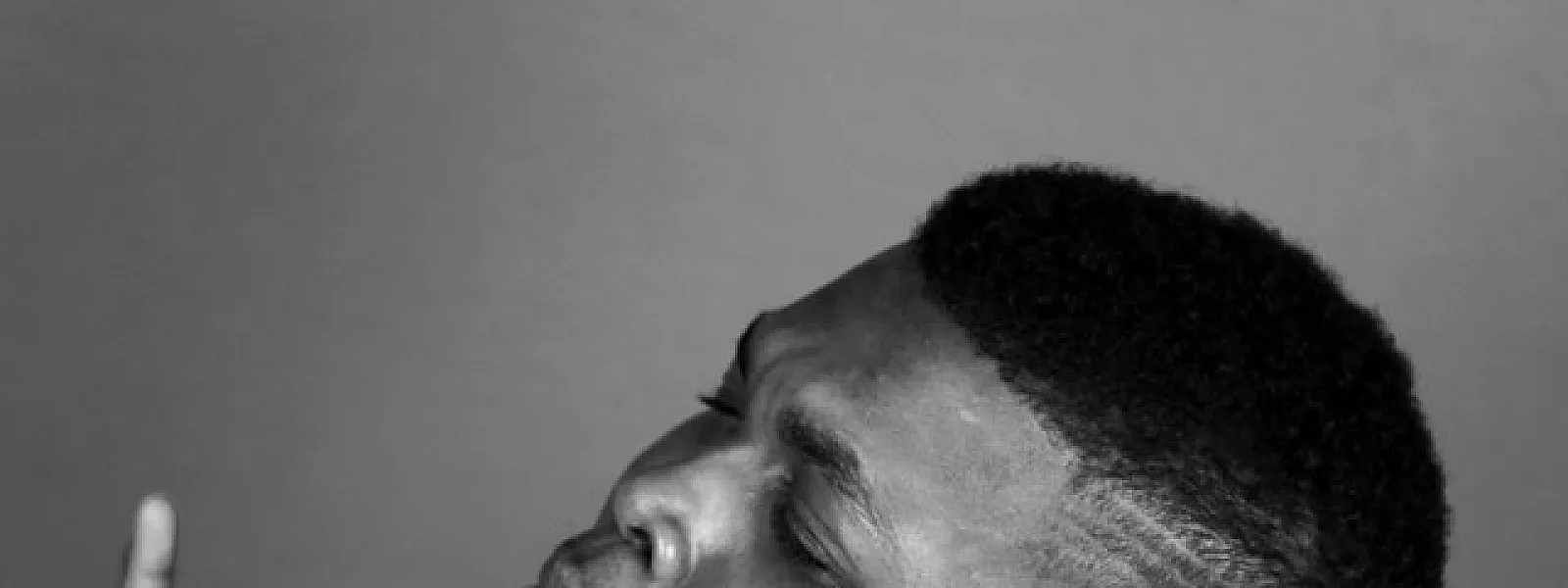 DeRobert & the Half-Truths