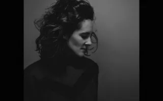 Fiona Monbet