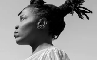 Malika Tirolien