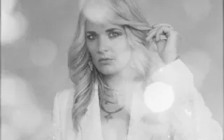 Elles Bailey