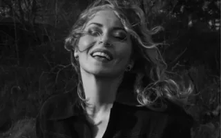 Anneke Van Giersbergen